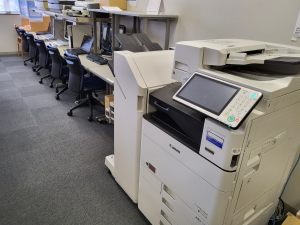 図書室写真-PCコーナー